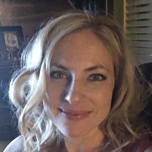 Meet your Posher, Carly